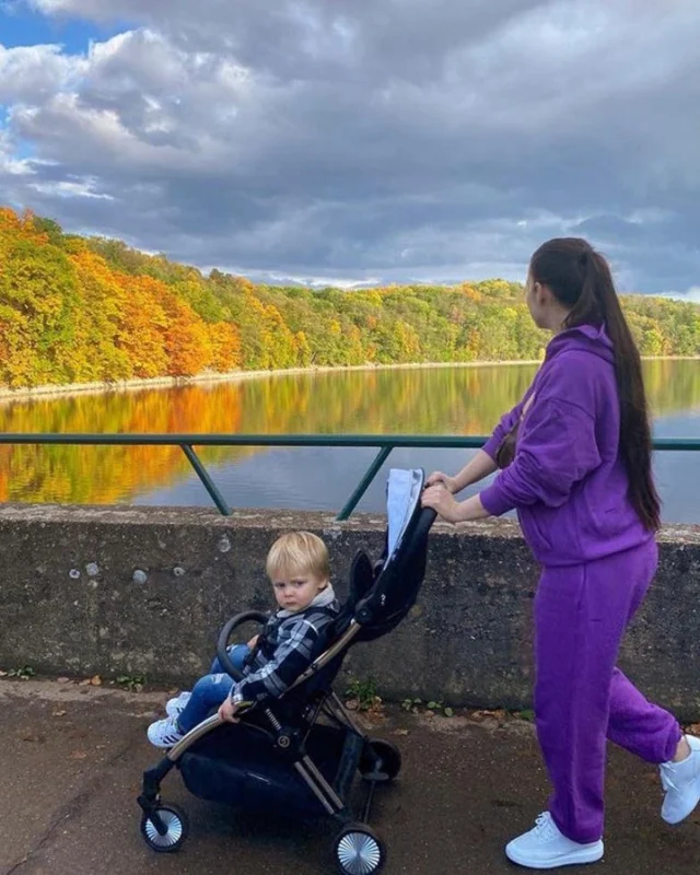 Hybrid Ezyfold
Auto one-hand folding pushchair
For newborn baby up to 22kg