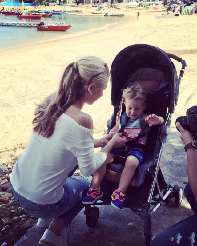 Farewell for the summer time .... #babystyle #hybridstroller #carryon #hybridbybabystyle #summerfun #mybaby #pushchair #cabinlife